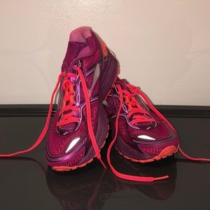 Brooks Shoes - Brand new pair of brooks Brooks Shoes - Brand new pair of brooks